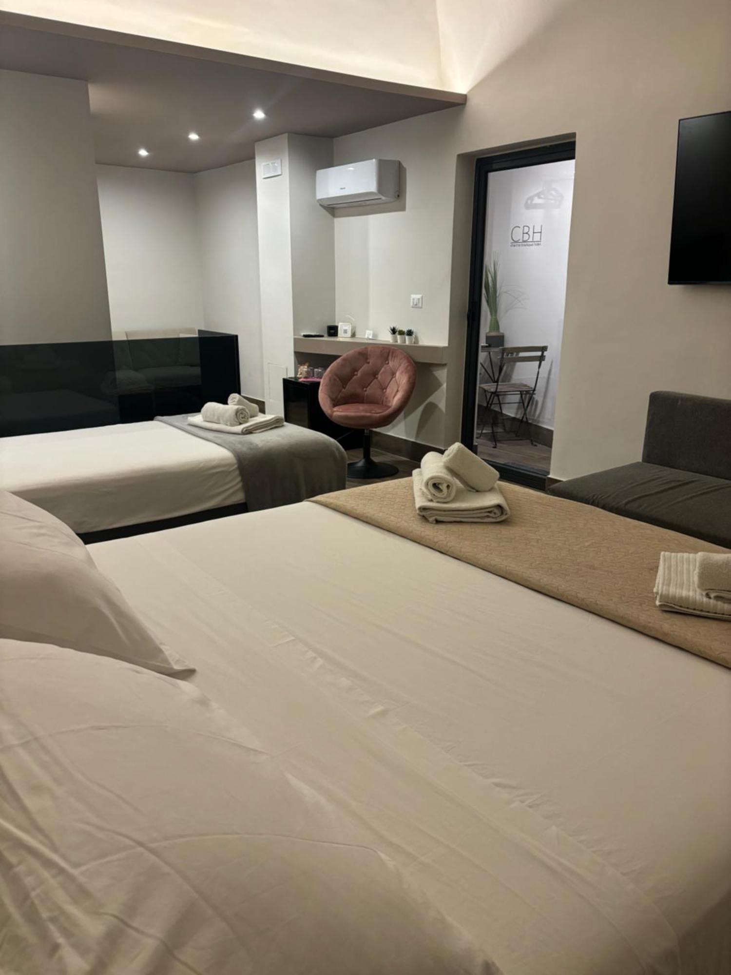 Cbh Sicitaly Group Bed & Breakfast อาชิ กัสเตลโล ภายนอก รูปภาพ