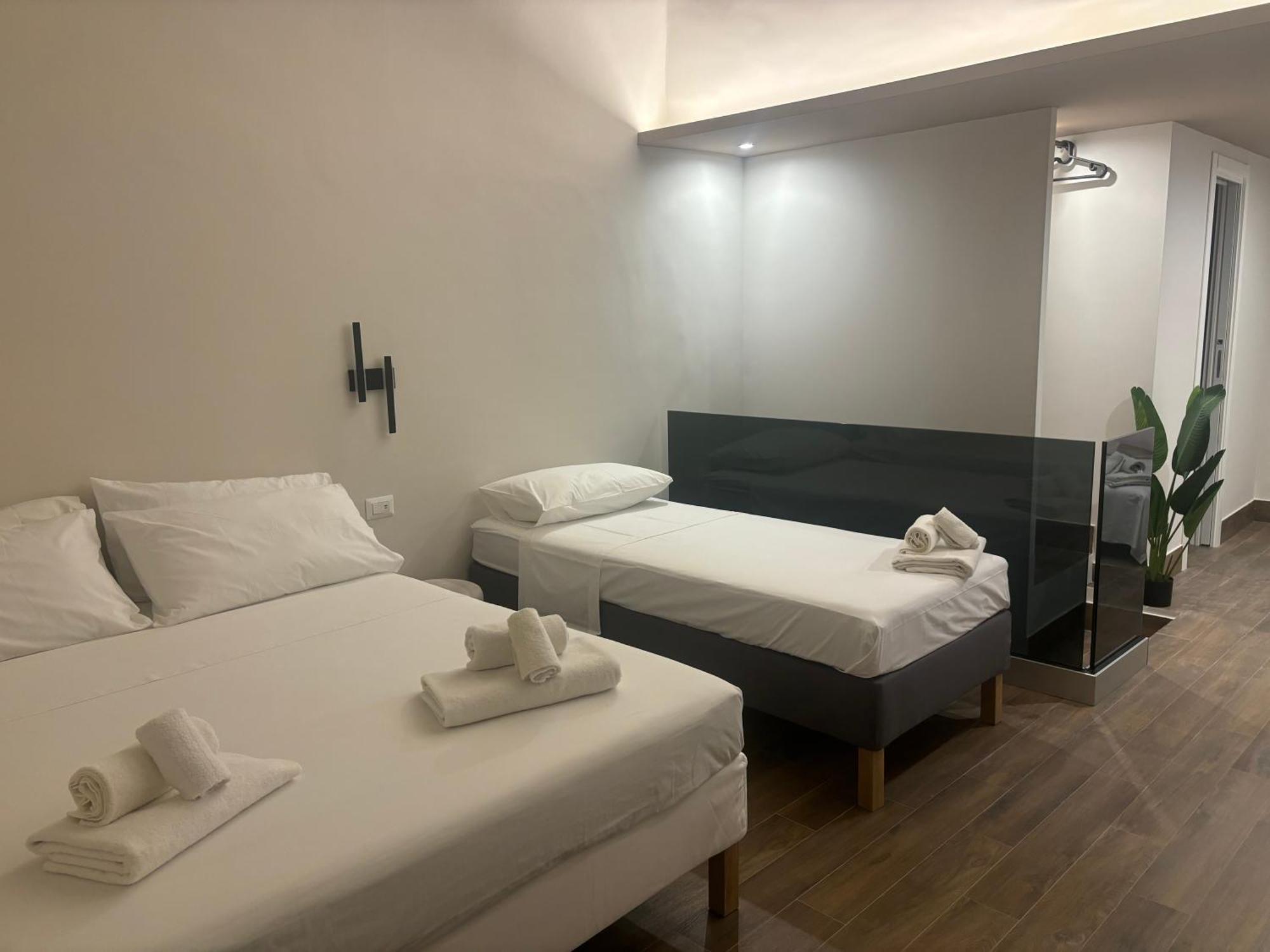 Cbh Sicitaly Group Bed & Breakfast อาชิ กัสเตลโล ภายนอก รูปภาพ