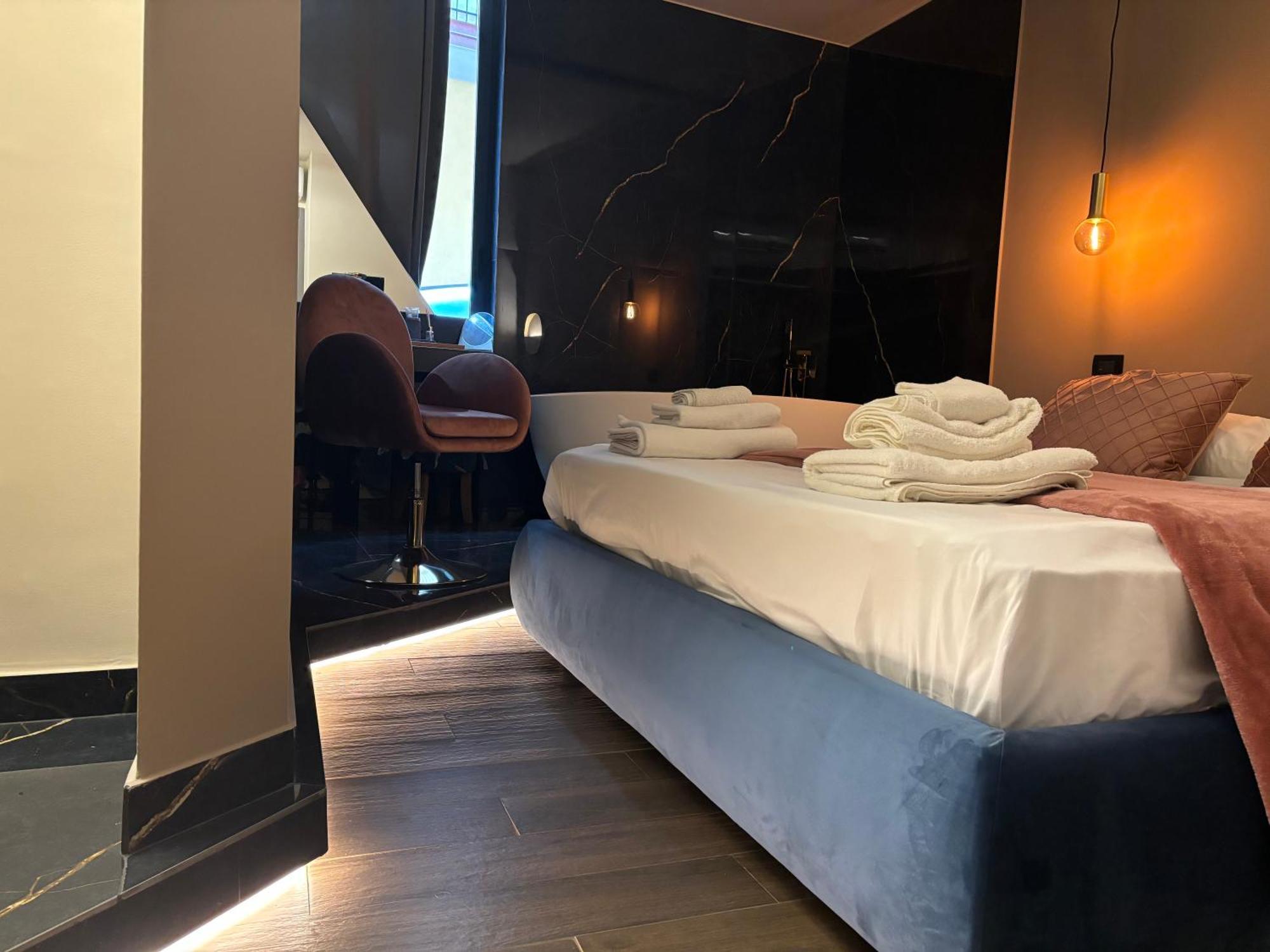 Cbh Sicitaly Group Bed & Breakfast อาชิ กัสเตลโล ภายนอก รูปภาพ
