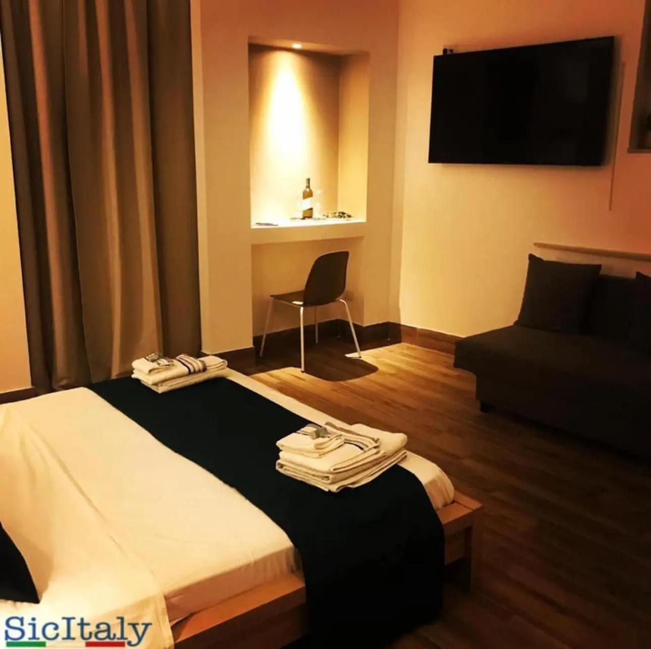 Cbh Sicitaly Group Bed & Breakfast อาชิ กัสเตลโล ภายนอก รูปภาพ